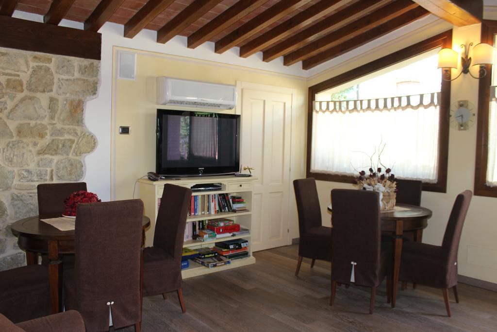 La Torricella Hotel Poppi Luaran gambar